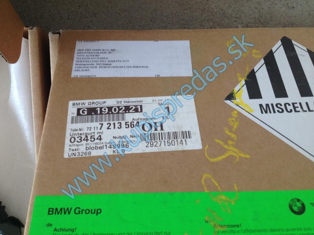 Pravý napínač bezpečnostných pásov BMW 1 E87 3 E90 E92 X1 NOVÝ!  